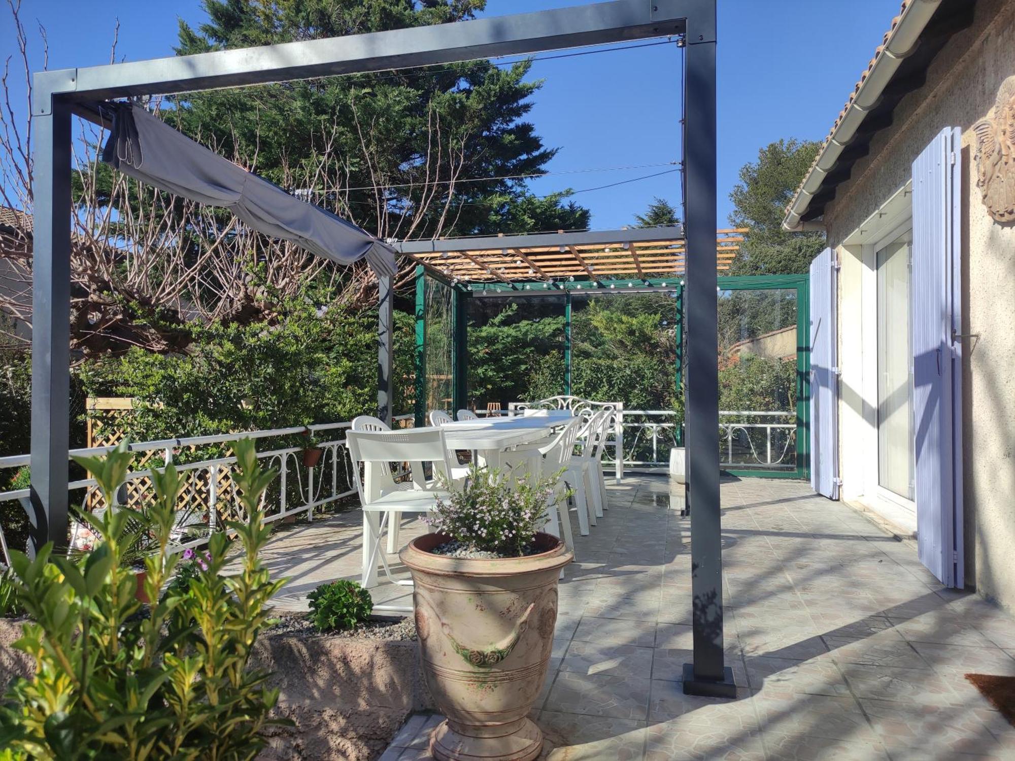 Le Jardin Des Rocailles - Villa 4 Chambres Climatisee Avec Piscine A Deux Pas D'Avignon Villeneuve-lès-Avignon Esterno foto