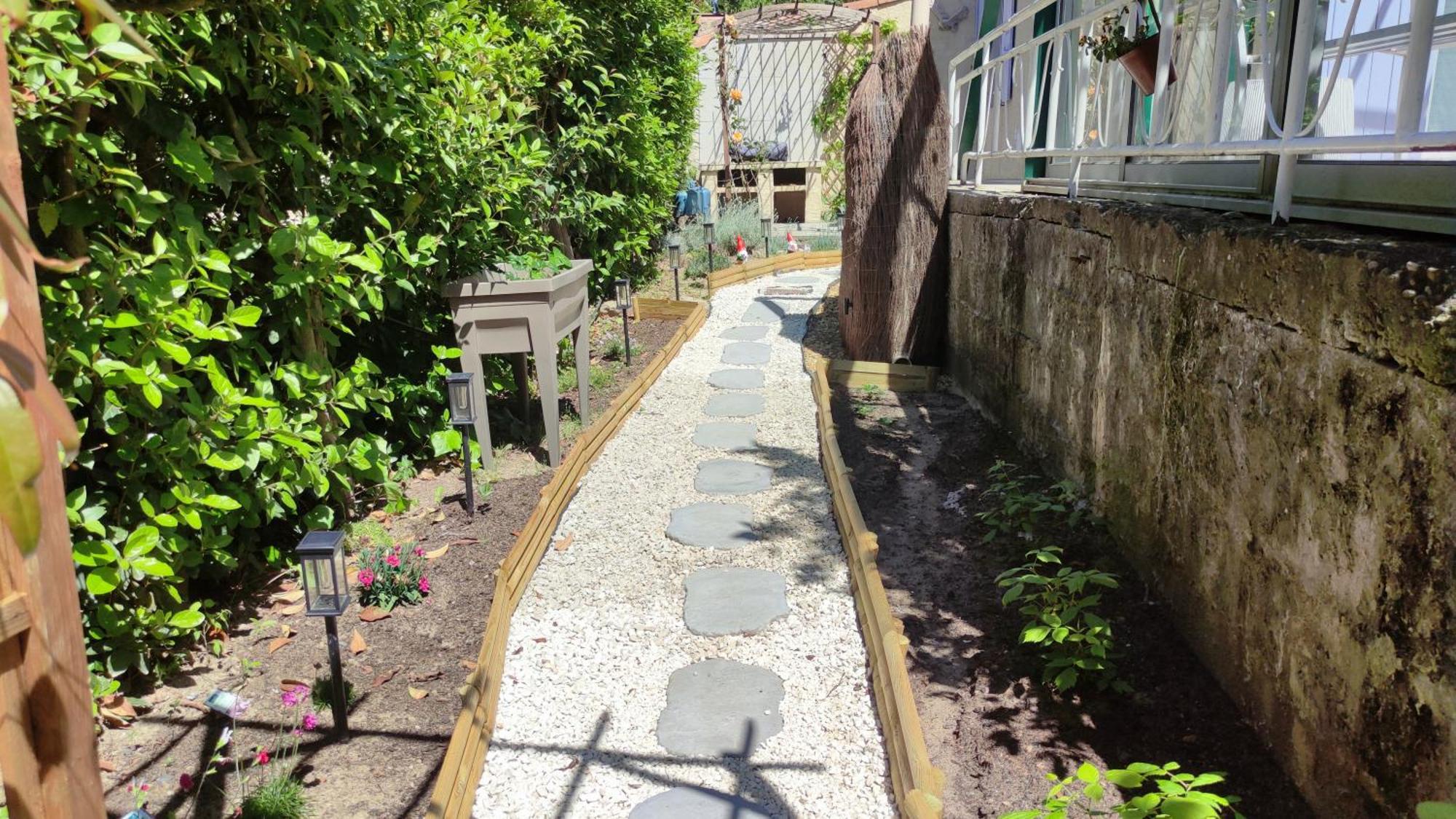 Le Jardin Des Rocailles - Villa 4 Chambres Climatisee Avec Piscine A Deux Pas D'Avignon Villeneuve-lès-Avignon Esterno foto
