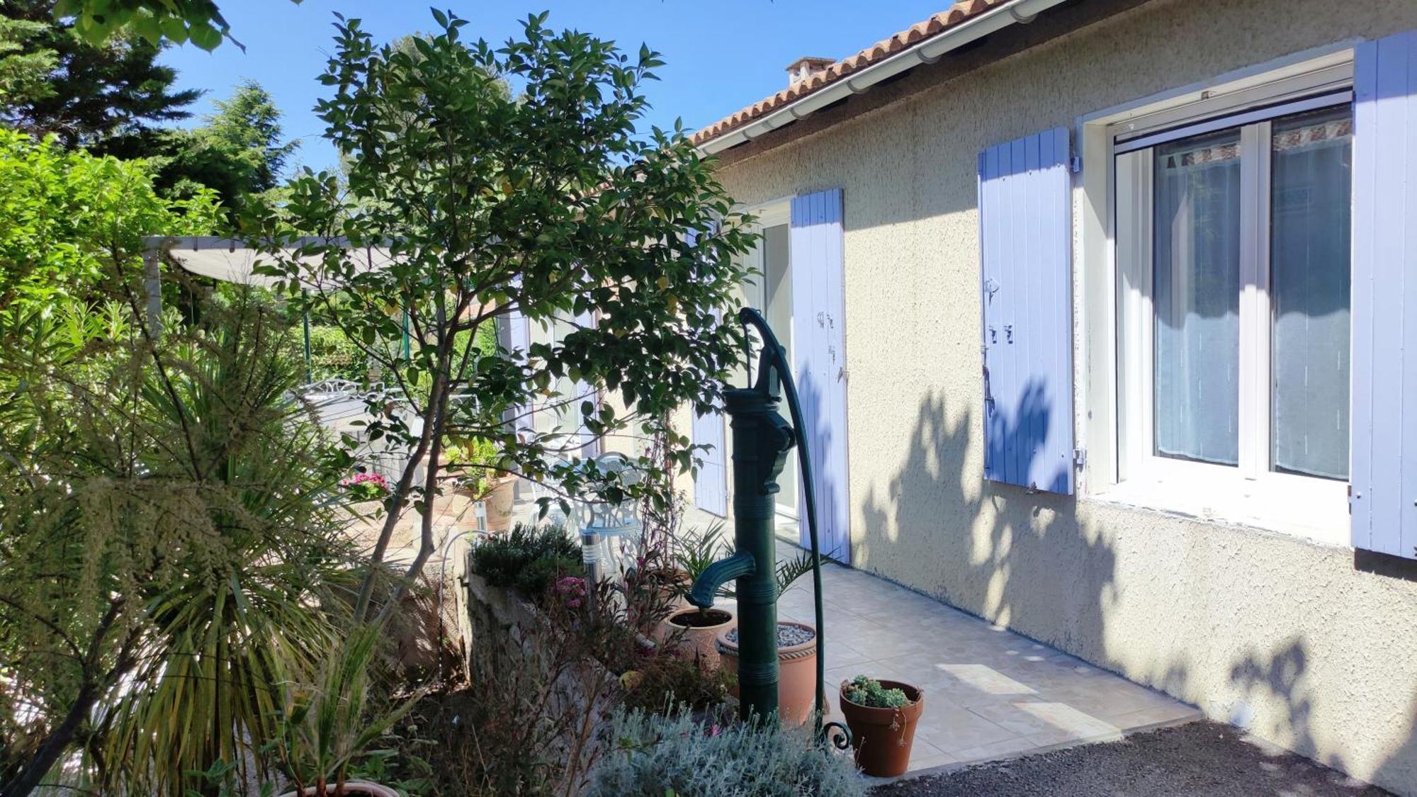 Le Jardin Des Rocailles - Villa 4 Chambres Climatisee Avec Piscine A Deux Pas D'Avignon Villeneuve-lès-Avignon Esterno foto