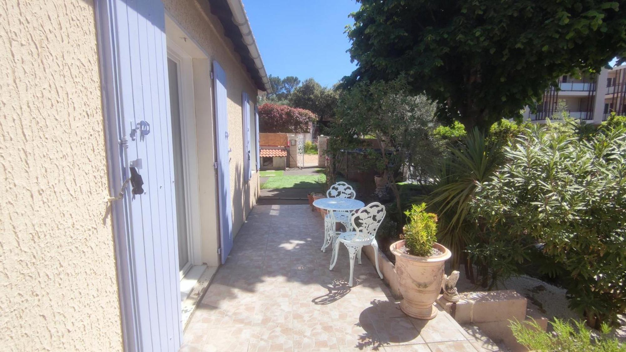 Le Jardin Des Rocailles - Villa 4 Chambres Climatisee Avec Piscine A Deux Pas D'Avignon Villeneuve-lès-Avignon Esterno foto